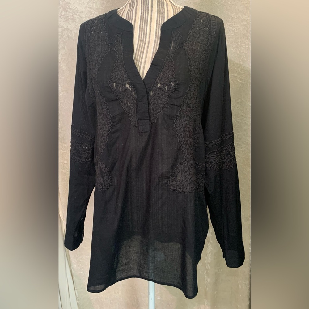 Soft Surroundings Black Cotton Embroidered Casual Blouse size XL